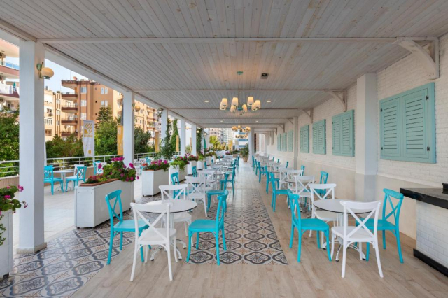 04.09 avion Bucuresti, Turcia - Antalya Alanya, Hotel Prestige Alanya (ex. Euphoria Comfort Beach) 694 EURO, 7 nopti, All inclusive