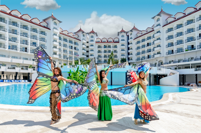 04.09 avion Bucuresti, Turcia - Antalya Side, Hotel Serenis 665 EURO, 7 nopti, All inclusive