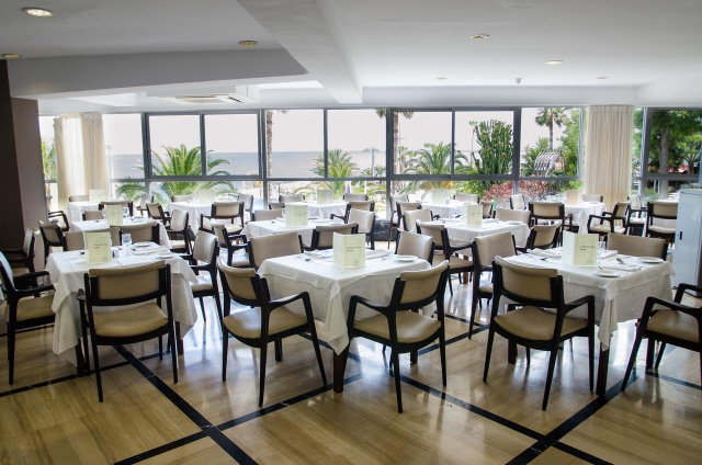 07.07 avion Bucuresti, Spania - Tenerife Puerto de la Cruz, Catalonia Las Vegas 959 EURO, 7 nopti, Mic dejun inclus