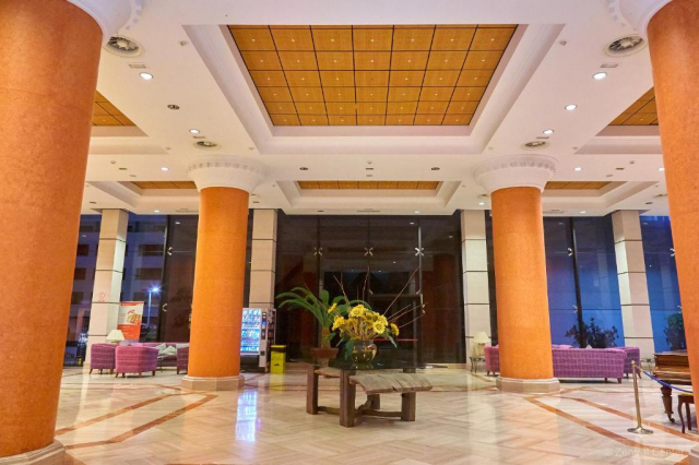 07.07 avion Bucuresti, Spania - Tenerife Playa de las Americas, Hotel Zentral Center 920 EURO, 7 nopti, Fara masa