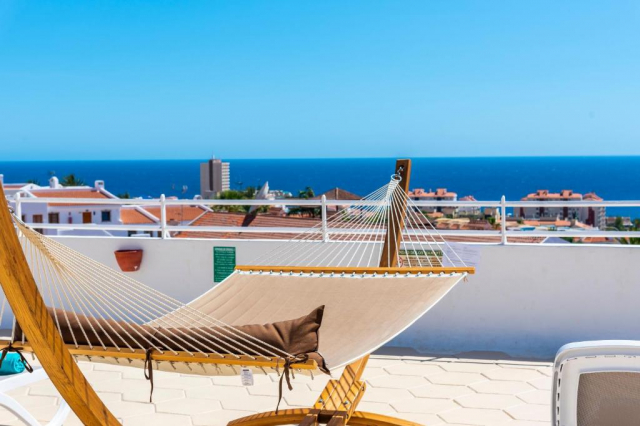 07.07 avion Bucuresti, Spania - Tenerife Los Cristianos, Club Tenerife 1008 EURO, 7 nopti, Fara masa