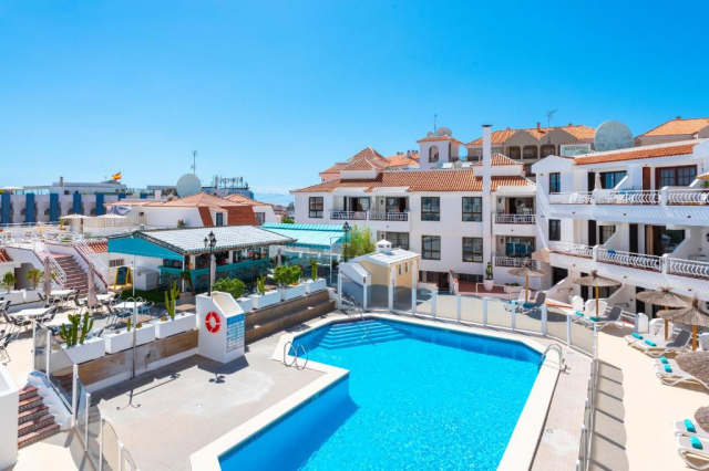 07.07 avion Bucuresti, Spania - Tenerife Los Cristianos, Club Tenerife 1008 EURO, 7 nopti, Fara masa