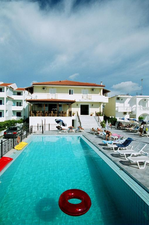 10.09 avion Bucuresti, Grecia - Zakynthos Laganas, Andreolas Beach 577 EURO, 7 nopti, Mic dejun inclus