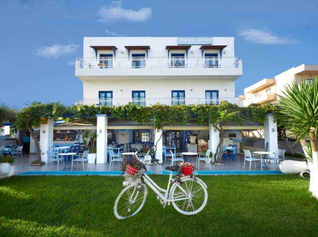 03.09 avion Bucuresti, Grecia - Creta - Heraklion Stalida, Sergiani Garden Hotel-Apartments 577 EURO, 7 nopti, Fara masa