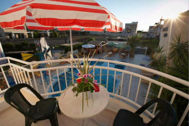 03.09 avion Bucuresti, Grecia - Creta - Heraklion Gouves, Cosmi Apartments 518 EURO, 7 nopti, Fara masa