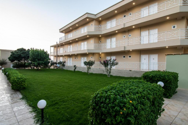 23.07 avion Bucuresti, Grecia - Creta - Heraklion Agia Pelagia, Chrissys Paradise 685 EURO, 7 nopti, All inclusive