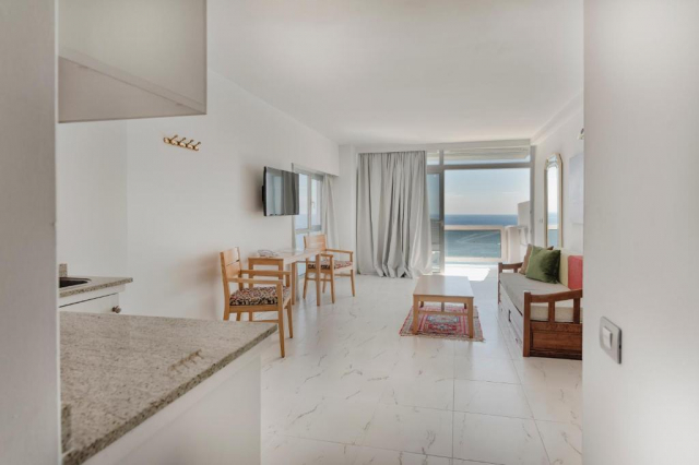 21.07 avion Bucuresti, Spania - Gran Canaria Playa del Ingles, Hotel Europalace 871 EURO, 7 nopti, Demipensiune inclusa