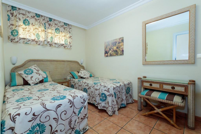 29.08 avion Bucuresti, Spania - Gran Canaria Playa del Ingles, Alsol Nogal- Adults Only 841 EURO, 7 nopti, Fara masa