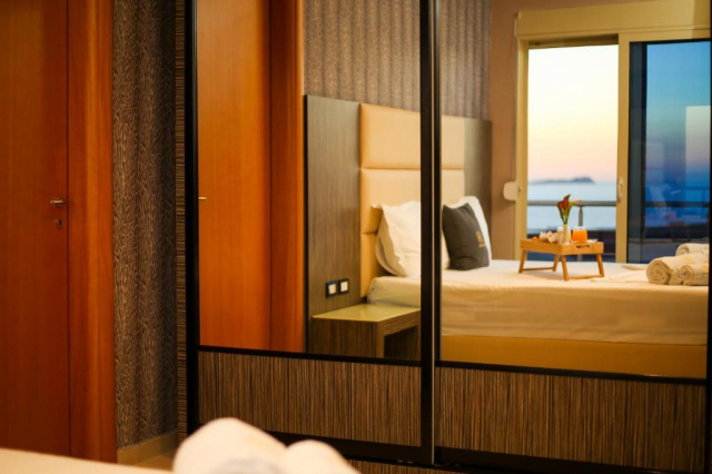 29.07 avion Bucuresti, Albania - Litoral Albania Vlora, Hotel Aliko 479 EURO, 7 nopti, Mic dejun inclus