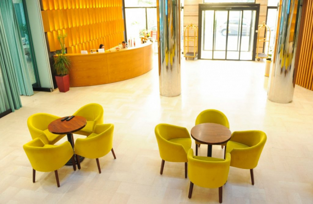 29.07 avion Bucuresti, Albania - Litoral Albania Durres, Hotel Leonardo 616 EURO, 7 nopti, Mic dejun inclus