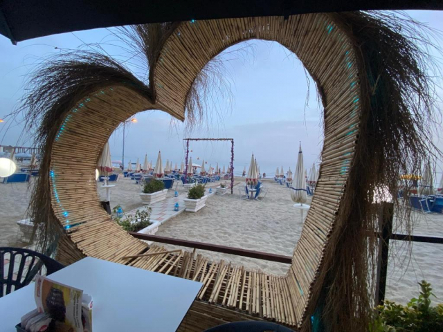29.07 avion Bucuresti, Albania - Litoral Albania Durres, Hotel Alion 704 EURO, 7 nopti, Mic dejun inclus