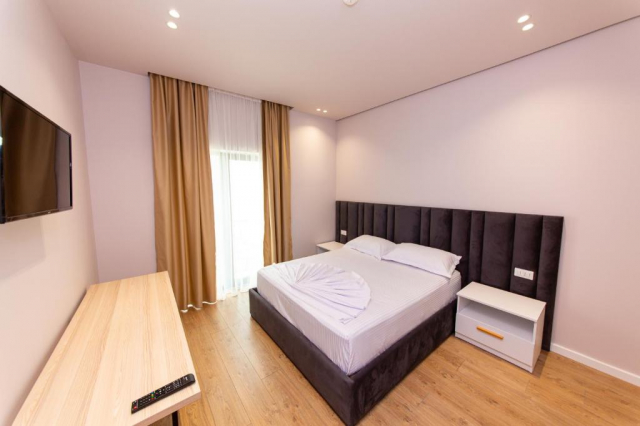 29.07 avion Bucuresti, Albania - Litoral Albania Durres, Hotel Alion 704 EURO, 7 nopti, Mic dejun inclus