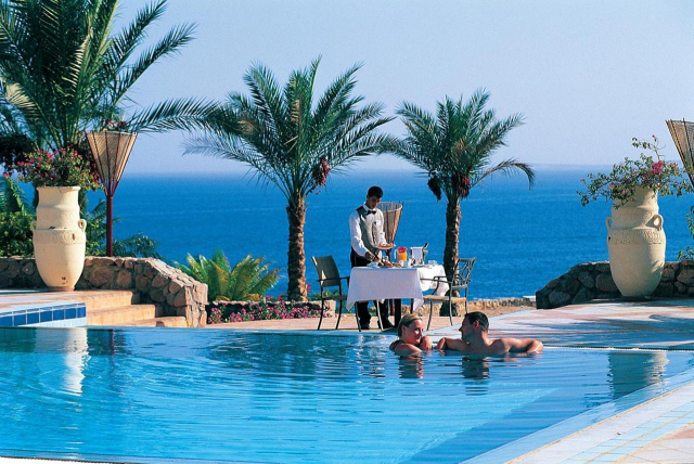 26.07 avion Bucuresti, Egipt - Regiunea Sharm el Sheikh Sharm El Sheikh, Reef Oasis Beach Resort 822 EURO, 7 nopti, All inclusive