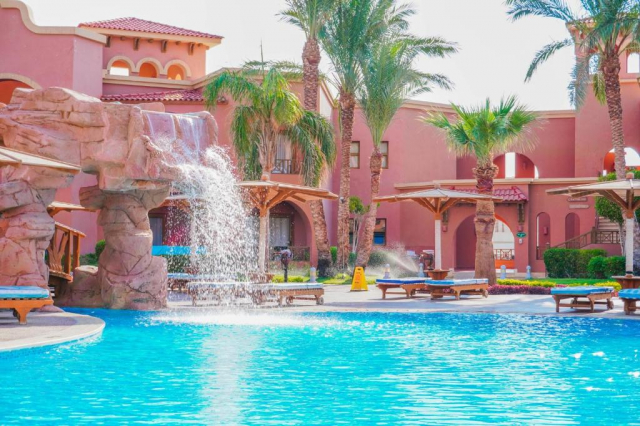 23.08 avion Bucuresti, Egipt - Regiunea Sharm el Sheikh Sharm El Sheikh, Charmillion Sea Life Resort 802 EURO, 7 nopti, All inclusive