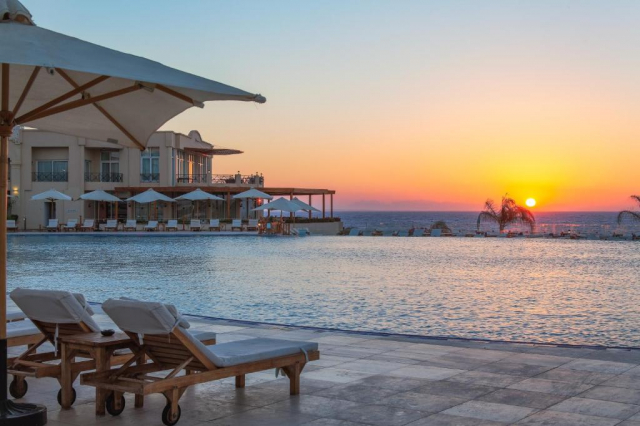 11.10 avion Bucuresti, Egipt - Regiunea Sharm el Sheikh Sharm El Sheikh, Cleopatra Luxury Resort Sharm El Sheikh 851 EURO, 7 nopti, All inclusive