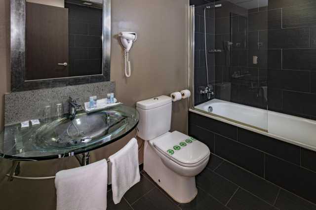 03.09 avion Bucuresti, Spania - Costa Brava - Barcelona Calella, Hotel Summer 685 EURO, 7 nopti, Demipensiune inclusa
