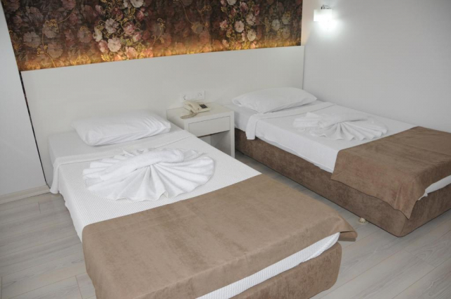 20.08 avion Bucuresti, Turcia - Regiunea Marea Egee Marmaris, Hotel Myra 577 EURO, 7 nopti, All inclusive