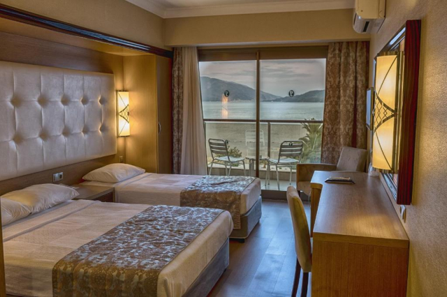 20.08 avion Bucuresti, Turcia - Regiunea Marea Egee Marmaris, Hotel Pasa Beach 871 EURO, 7 nopti, All inclusive