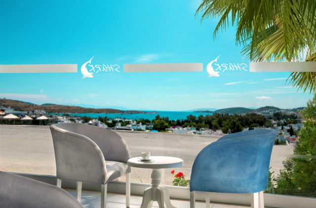 20.08 avion Bucuresti, Turcia - Regiunea Marea Egee Bodrum, Club Shark Hotel 704 EURO, 7 nopti, All inclusive