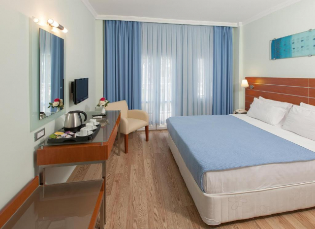 20.08 avion Bucuresti, Turcia - Regiunea Marea Egee Bodrum, Petunya Beach Resort 832 EURO, 7 nopti, All inclusive