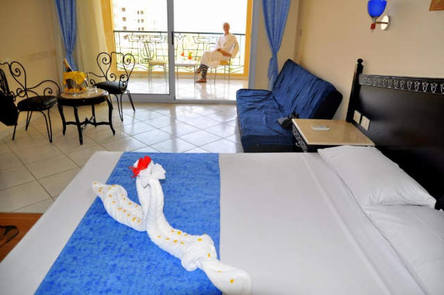 13.09 avion Bucuresti, Egipt - Hurghada Hurghada City, King Tut Aqua Park Beach Resort 547 EURO, 7 nopti, All inclusive