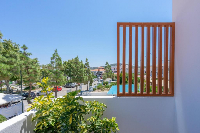 19.08 avion Bucuresti, Grecia - Rhodos Faliraki, Bivalvia Beach Plus 616 EURO, 7 nopti, Fara masa