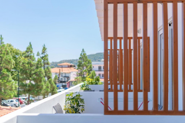 19.08 avion Bucuresti, Grecia - Rhodos Faliraki, Bivalvia Beach Plus 616 EURO, 7 nopti, Fara masa