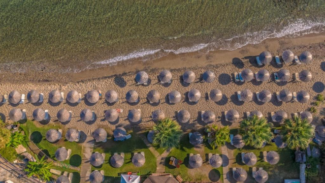 10.09 avion Bucuresti, Grecia - Zakynthos Vassilikos, Hotel Porto Zorro Beach 763 EURO, 7 nopti, Demipensiune inclusa