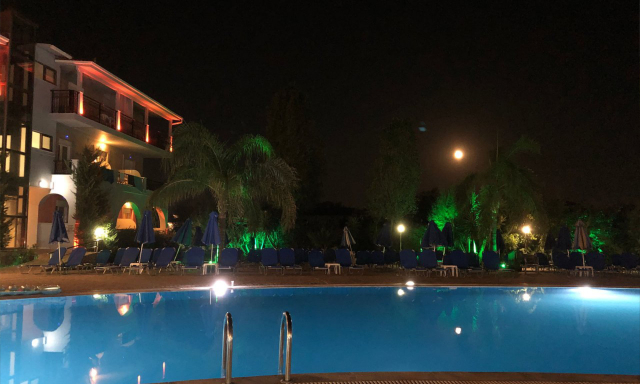 10.09 avion Bucuresti, Grecia - Zakynthos Laganas, Majestic Hotel & Spa 812 EURO, 7 nopti, All inclusive
