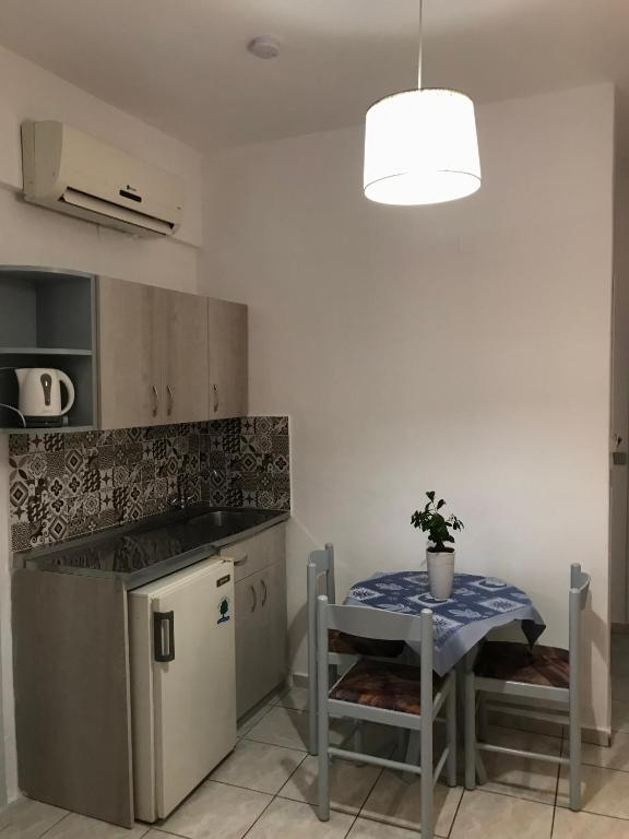 24.08 avion Bucuresti, Grecia - Creta - Heraklion Malia, Marianna Studios 587 EURO, 7 nopti, Fara masa