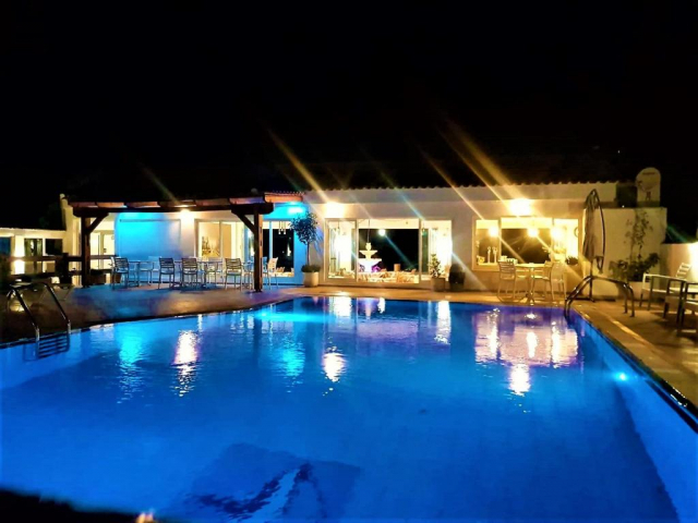 24.08 avion Bucuresti, Grecia - Creta - Heraklion Analipsi, Kasapakis Apthotel 616 EURO, 7 nopti, Fara masa