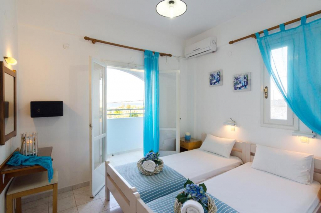 24.08 avion Bucuresti, Grecia - Creta - Heraklion Stalida, Aglaia Apartments 606 EURO, 7 nopti, Fara masa