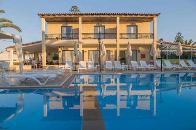 24.08 avion Bucuresti, Grecia - Creta - Heraklion Platanes Rethymnon, Creta Aquamarine 665 EURO, 7 nopti, Fara masa