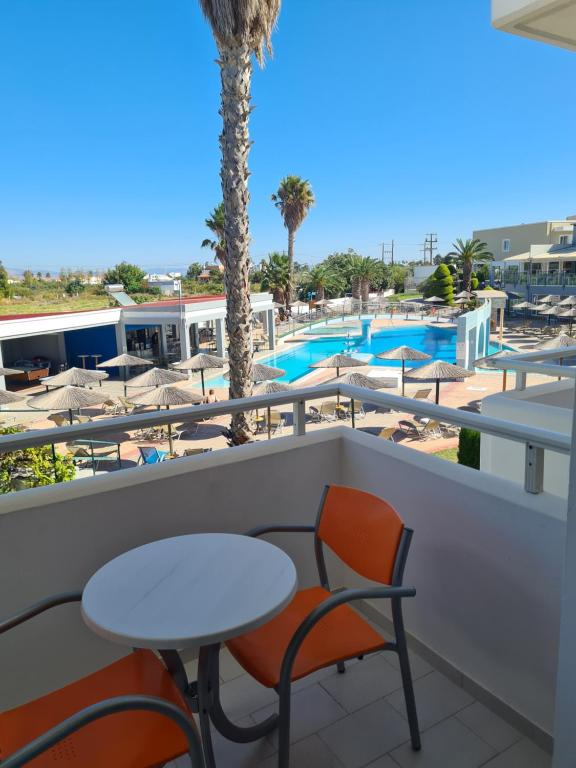 07.09 avion Bucuresti, Grecia - Kos Tigaki, Hotel Corali 832 EURO, 7 nopti, All inclusive