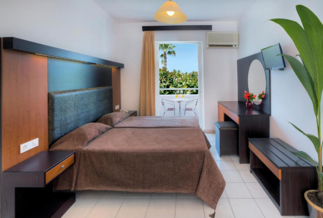 07.09 avion Bucuresti, Grecia - Kos Tigaki, Hotel Corali 832 EURO, 7 nopti, All inclusive