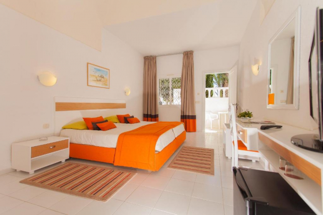 26.09 avion Bucuresti, Tunisia - Regiunea Hammamet Sousse, Hotel El Mouradi Club Kantaoui 508 EURO, 7 nopti, All inclusive