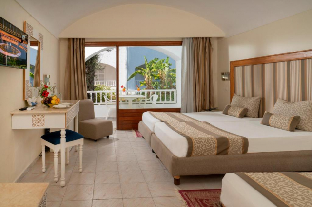 26.09 avion Bucuresti, Tunisia - Regiunea Hammamet Hammamet, Hotel Le Hammamet & SPA 645 EURO, 7 nopti, Demipensiune inclusa