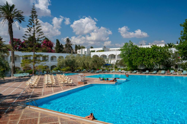 26.09 avion Bucuresti, Tunisia - Regiunea Hammamet Hammamet, Hotel Le Hammamet & SPA 645 EURO, 7 nopti, Demipensiune inclusa