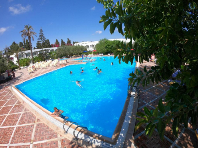 26.09 avion Bucuresti, Tunisia - Regiunea Hammamet Hammamet, Hotel Le Hammamet & SPA 645 EURO, 7 nopti, Demipensiune inclusa