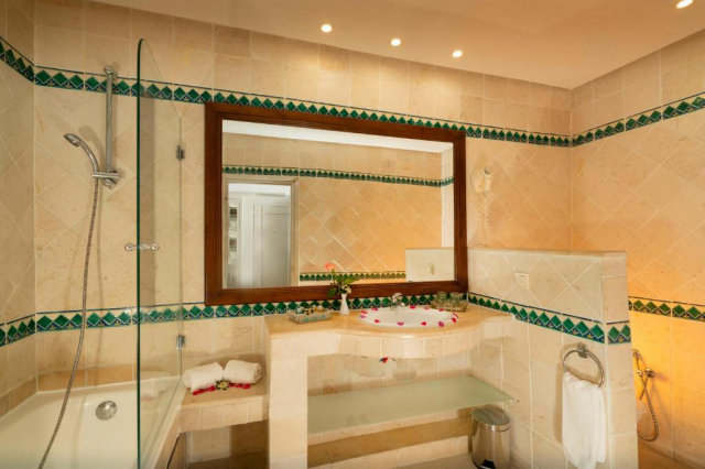 26.09 avion Bucuresti, Tunisia - Regiunea Hammamet Sousse, El Ksar Resort & Thalasso 665 EURO, 7 nopti, Ultra all inclusive