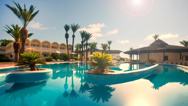 22.08 avion Bucuresti, Tunisia - Regiunea Hammamet Sousse, Hotel Marhaba Club 1028 EURO, 7 nopti, All inclusive