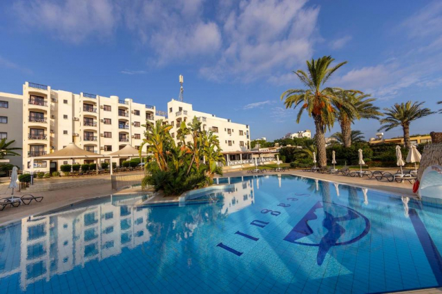 06.09 avion Bucuresti, Cipru - Zona Larnaca Protaras, Hotel Apartments Seagull 508 EURO, 7 nopti, Fara masa