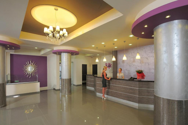 06.09 avion Bucuresti, Cipru - Zona Larnaca Ayia Napa, Hotel Euronapa Apartments 606 EURO, 7 nopti, Fara masa
