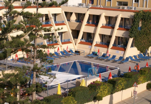 13.09 avion Bucuresti, Cipru - Zona Larnaca Ayia Napa, Napa Prince Hotel Apts 557 EURO, 7 nopti, Fara masa