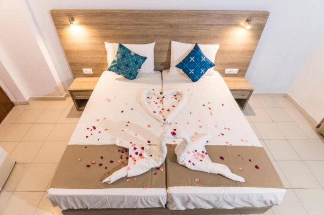 02.09 avion Bucuresti, Grecia - Rhodos Faliraki, Hotel Tivoli 312 EURO, 7 nopti, Fara masa