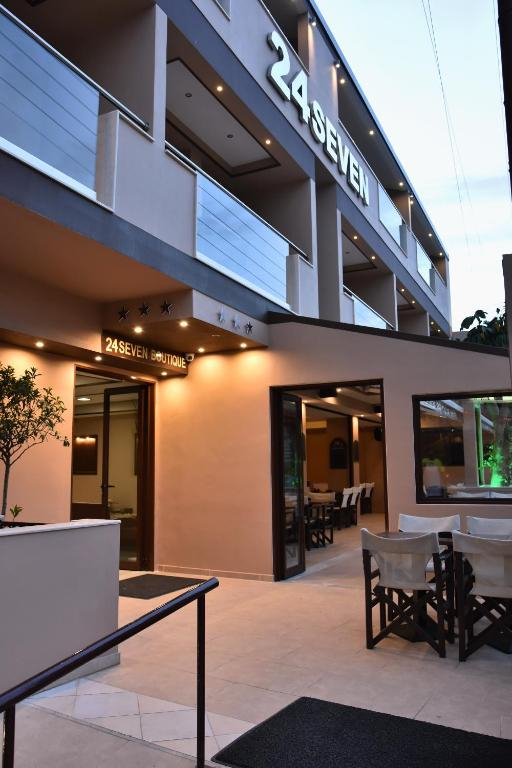 14.09 avion Bucuresti, Grecia - Creta - Heraklion Malia, Hotel 24 Seven Boutique 381 EURO, 7 nopti, Mic dejun inclus