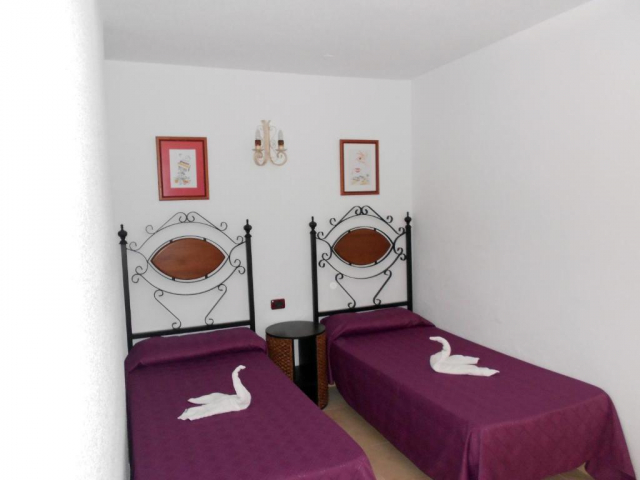 26.09 avion Bucuresti, Spania - Gran Canaria Playa del Ingles, Rebecca Park 685 EURO, 7 nopti, Fara masa