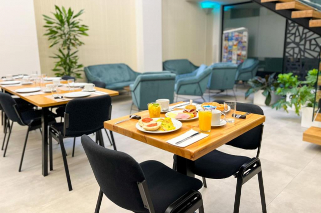 26.09 avion Bucuresti, Spania - Gran Canaria Las Palmas, Hotel MG Poniente 743 EURO, 7 nopti, Fara masa