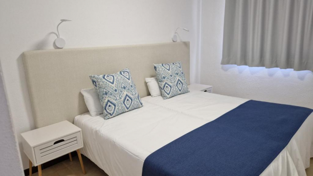 15.09 avion Bucuresti, Spania - Gran Canaria Puerto Rico, Chatur Palmera Mar 734 EURO, 7 nopti, Mic dejun inclus