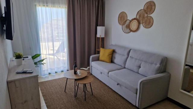 15.09 avion Bucuresti, Spania - Gran Canaria Puerto Rico, Chatur Palmera Mar 734 EURO, 7 nopti, Mic dejun inclus